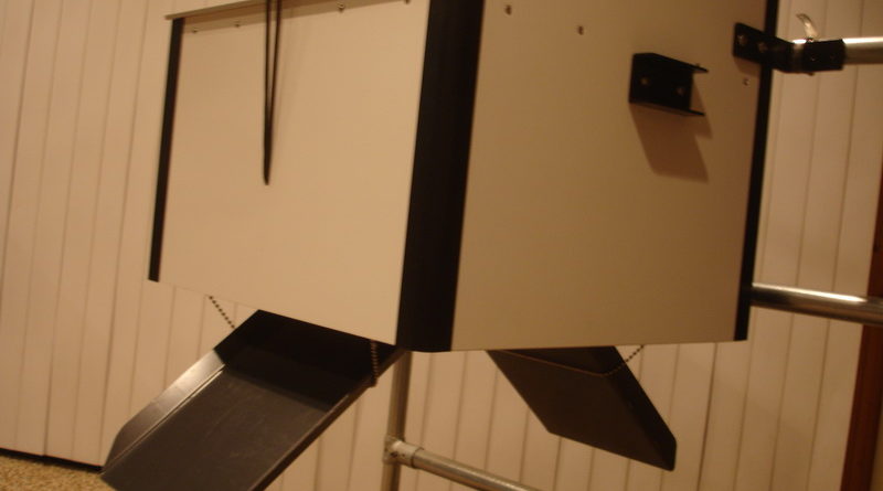 Trial with double feed dispensers