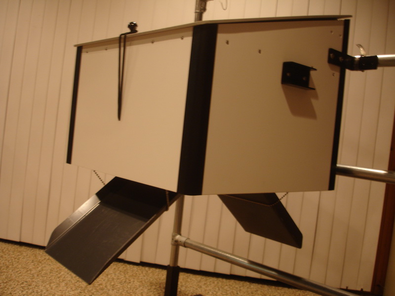 Trial with double feed dispensers